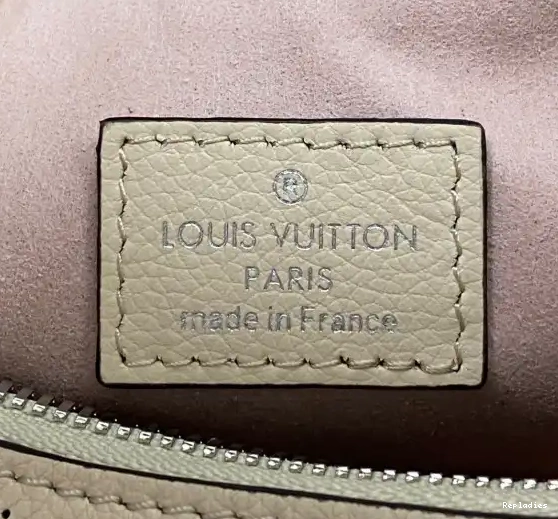 Cheap VUITTON LOUIS WHY KNOT PM 0627